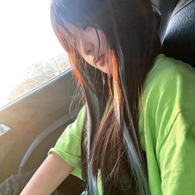 没事儿偷着乐