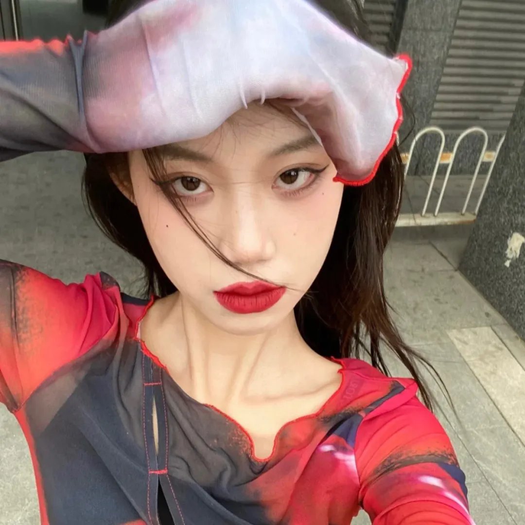 地狱美女